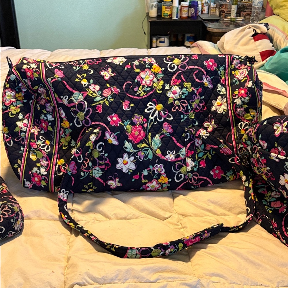Floral Quilted Travel Bag